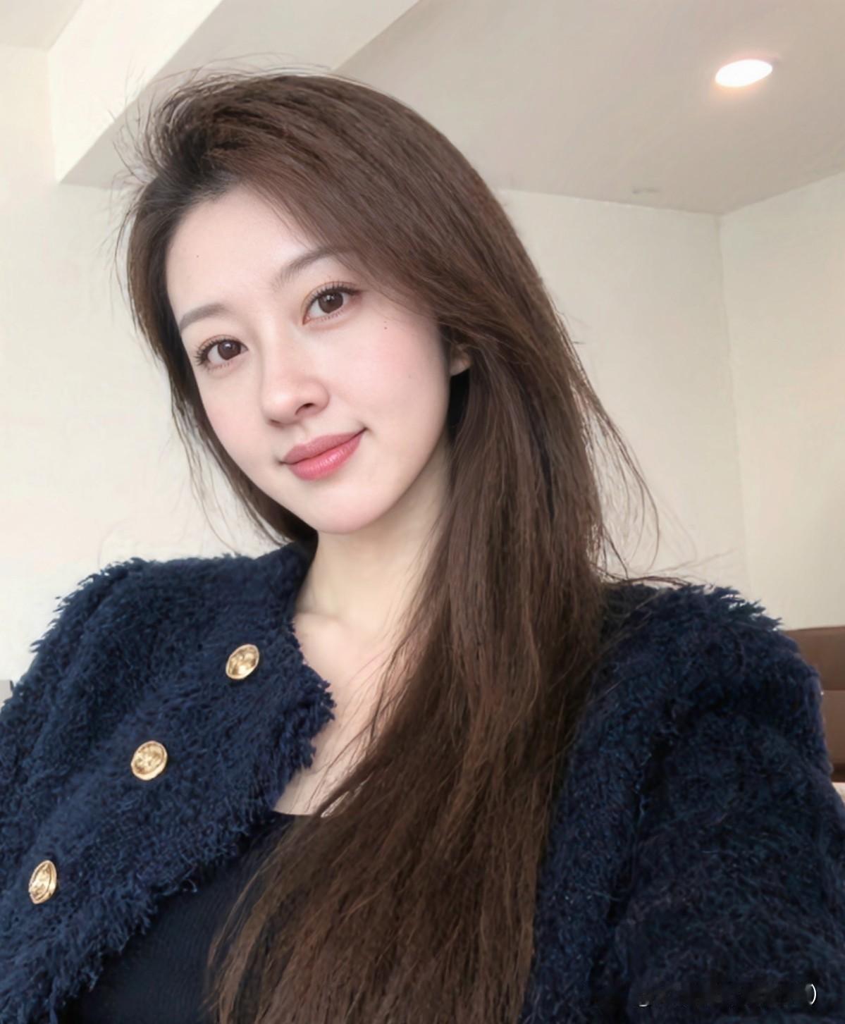 我承认自己有时候挺倔的，开心起来也不太斯文，偶尔还粗心大意。每次吵架后，