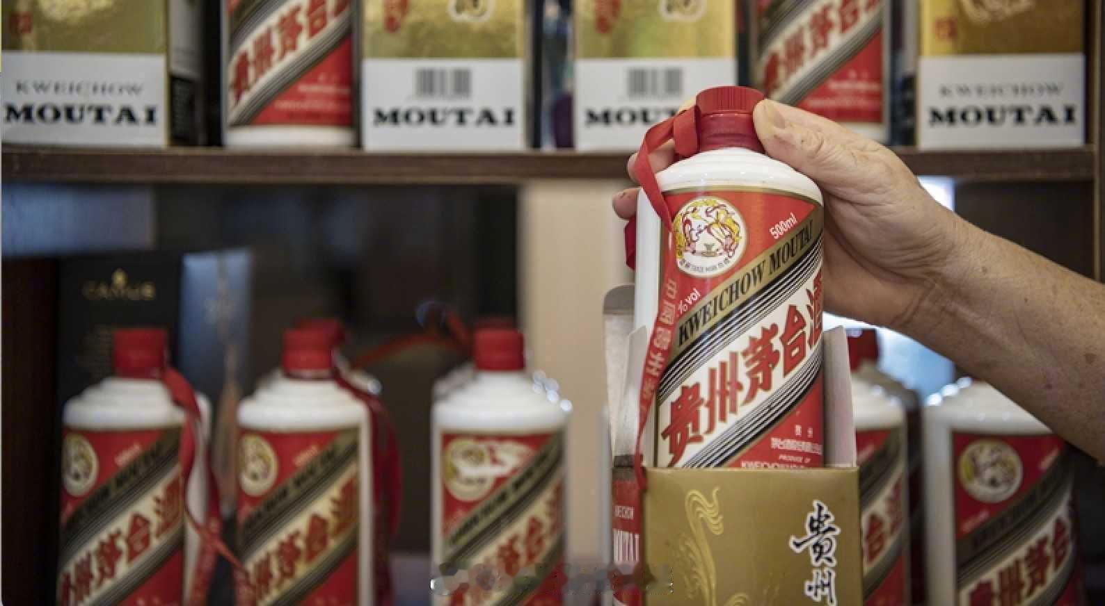 【明起i茅台每日限购普茅6瓶！i茅台普茅限购额度腰斩】2026年1月3日，普茅上