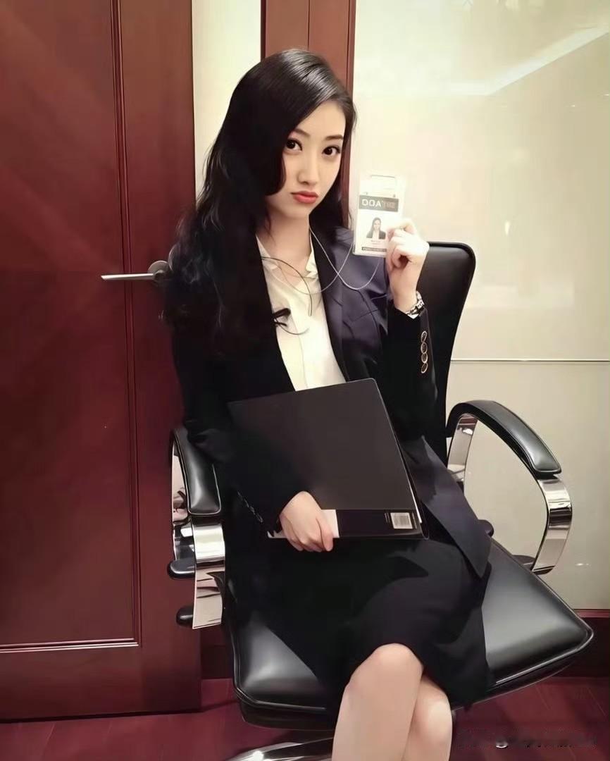 孙某某景甜的瓜至今为止，没有看到任何人站孙宇晨，尤其是老胡把他骂得狗血喷头，也是