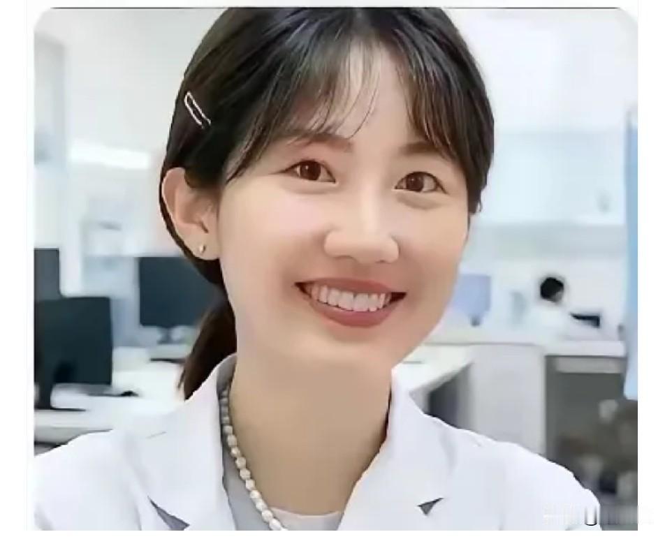 爆炸性新闻，湖南眼科顶级专家曾琦没去香港，而是受聘于浙江大学第四医院，今年七月开