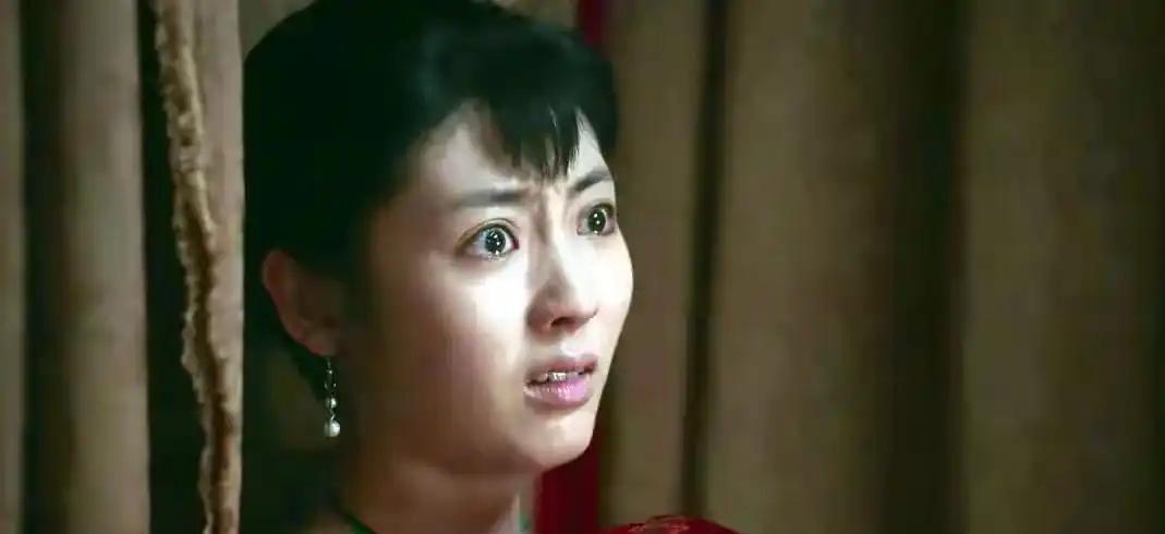 《生万物》：三人悲剧收场，皆因费左氏挣脱不开心里的牢笼。费左氏亲自下厨做的红枣粥