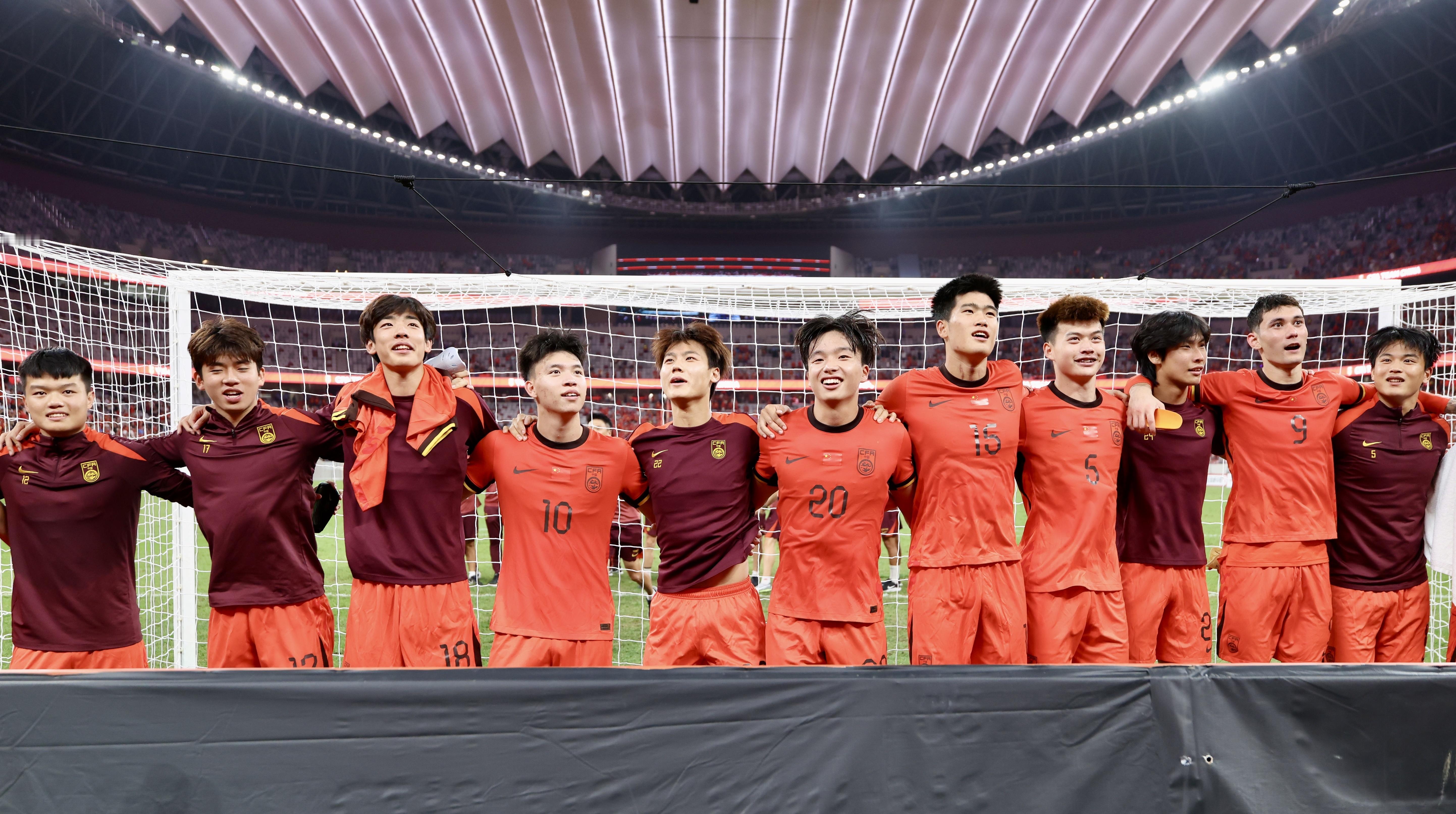 U22国足11月参加熊猫杯据消息，中国U22男足为备战明年一月进行的U23亚洲