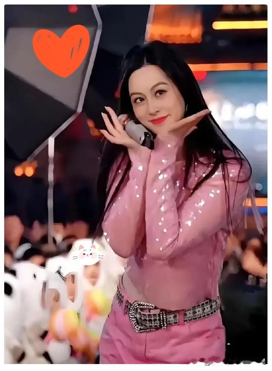 谁能料到，4000万粉丝的大网红，说凉就凉了。4000万粉丝的大网红唐艺，人气