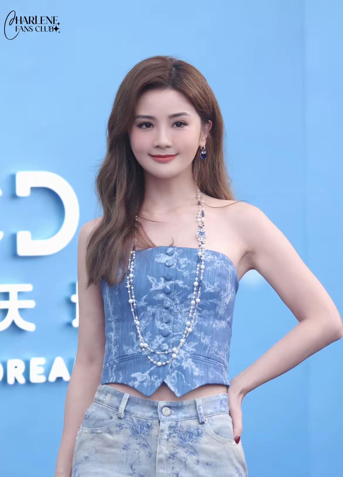 你可以说蔡卓妍长相平平，也可以说她演技一般，但唯独有一点，你喷不了，那就是她真的