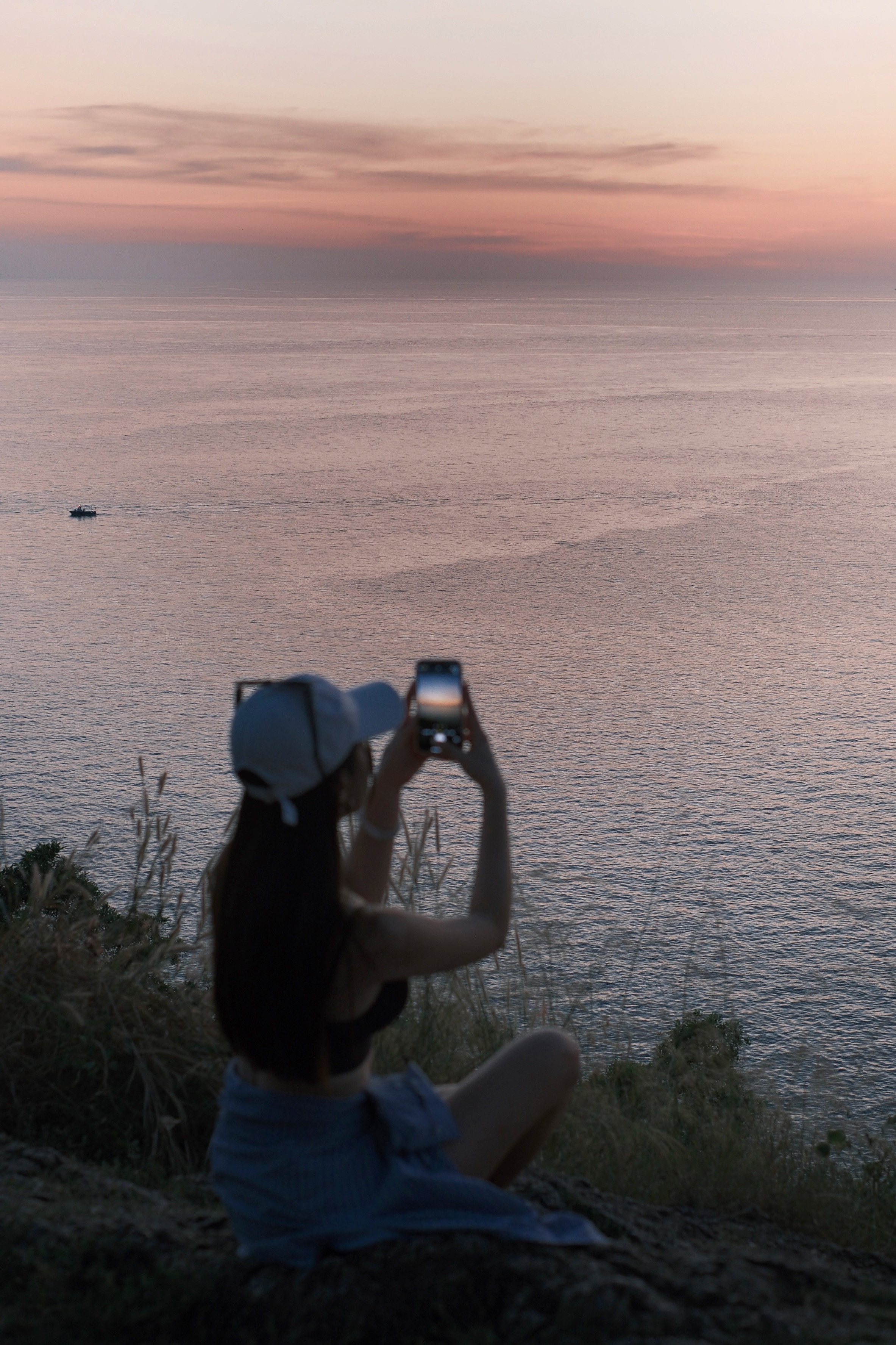 活着呢，很好哈，度假中，只是不更这里了（确实也没有啥分享欲了），货还是卖的嘻嘻嘻