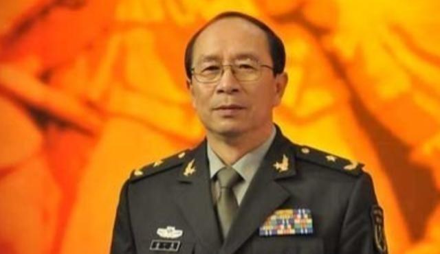 韩国一军事专家再次语出惊人！他说，美国就算把全部家当搬出来打中国，11艘航母全上