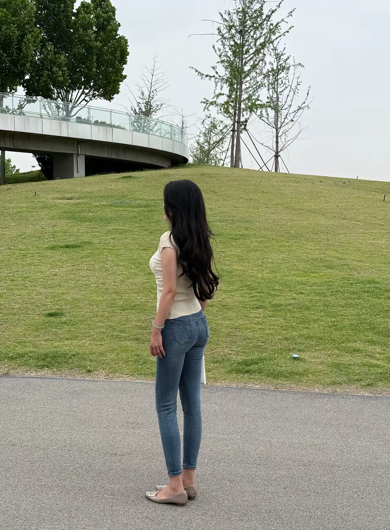 小脚裤才是女人最好的医美！