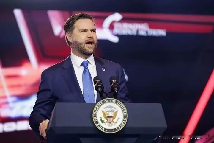 比特朗普还狠的人来了！这次，估计不仅总统万斯慌了，就连特朗普都要慌了，美国副