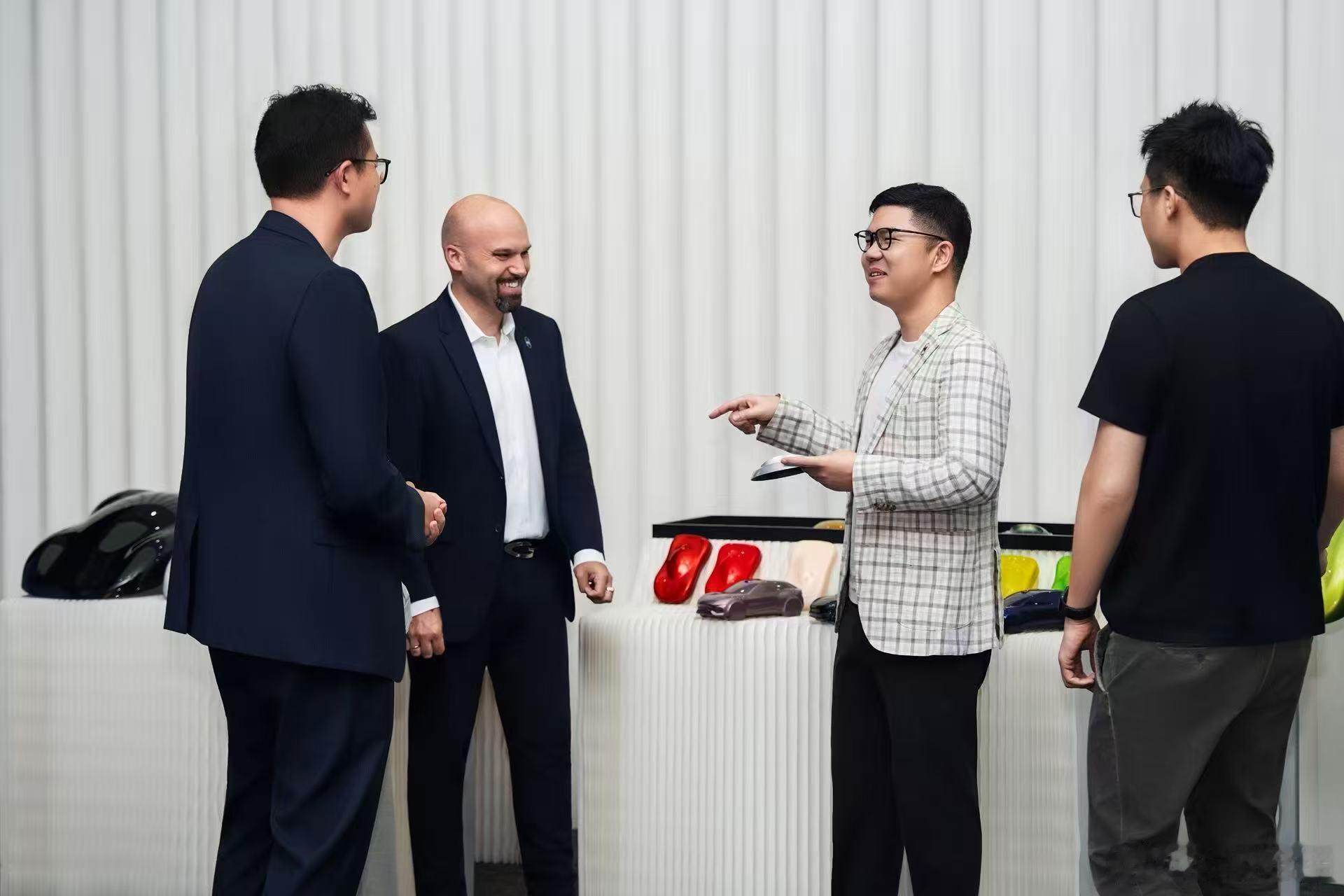 这位外籍设计师莫非就是打造法拉利LaFerrari的WernerGruber？