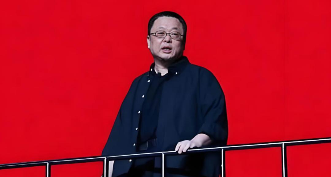 舆论战火升级，不装了！2026年9月22日，自媒体博主理记在社交平台发布重磅指