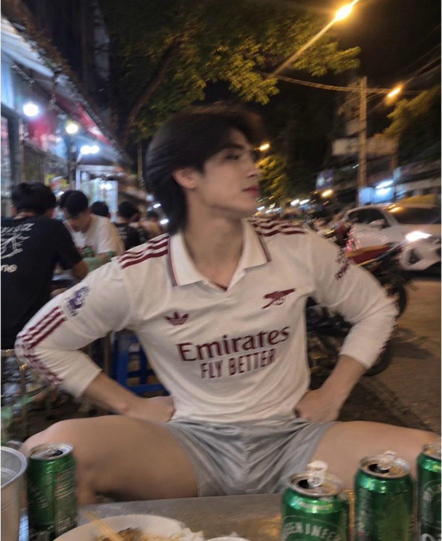 好像和你一起吃烧烤[爱心]​​​