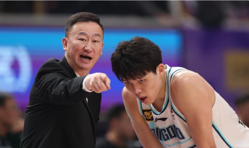 杨瀚森最新球探报告出炉，NBA太专业了，佩服！优势：1地位得分：深厚的防守