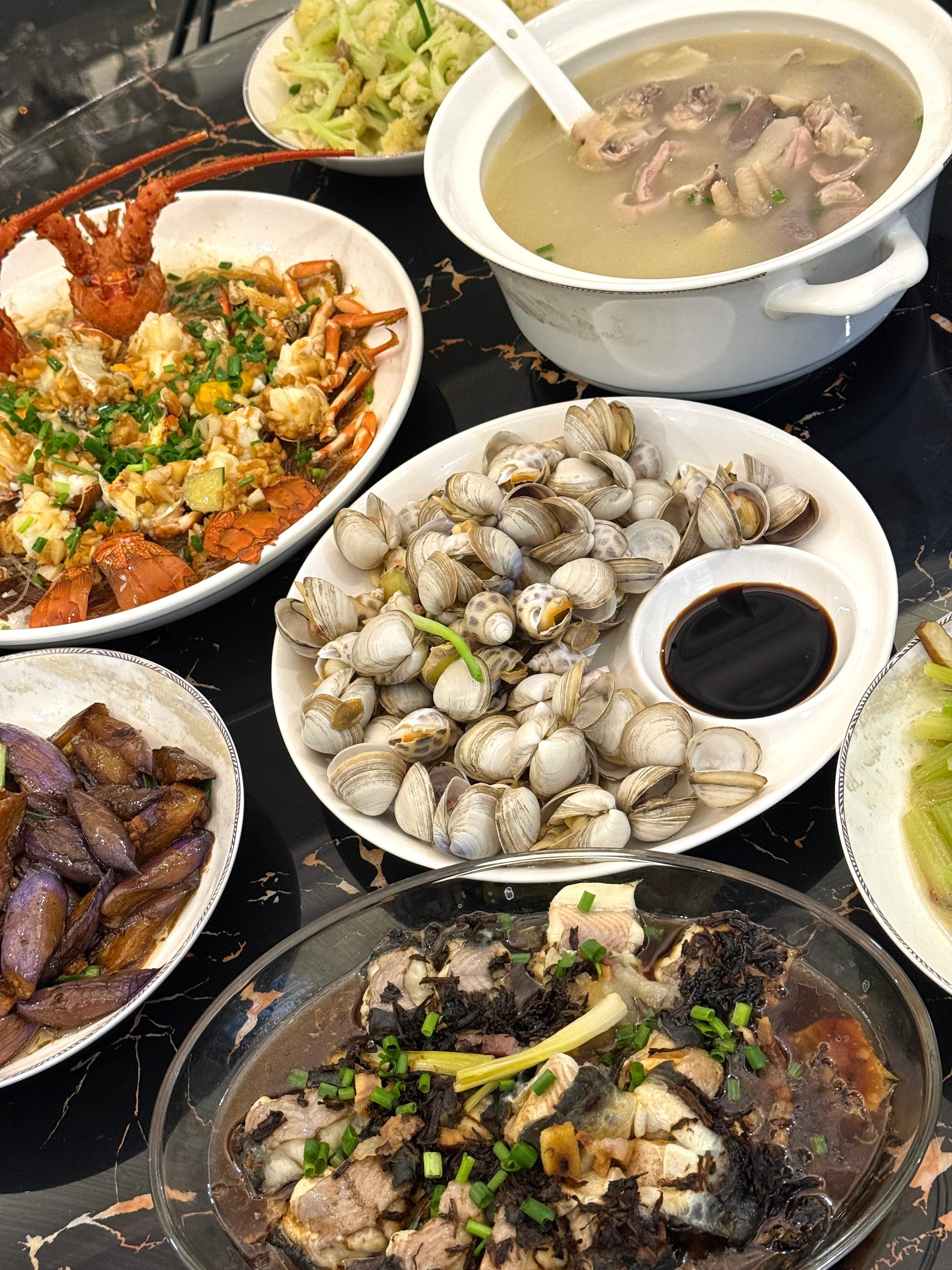 中午减脂晚上大餐～哈哈哈🙃​​​