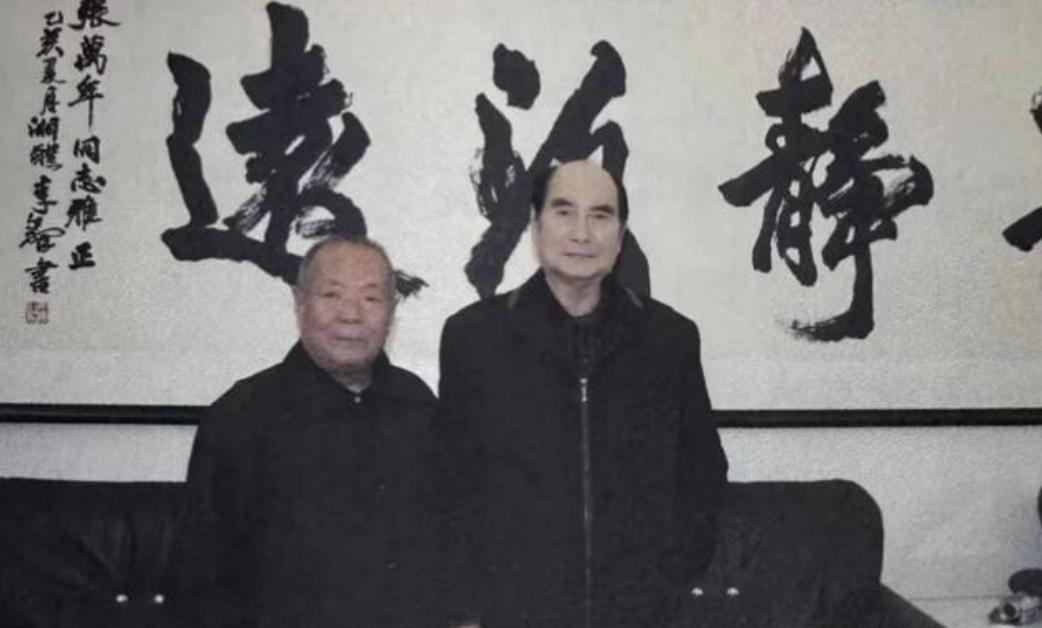 1991年3月，那天下大雪，济南军区司令员张万年却突然要去菏泽单县，寻找他当年的