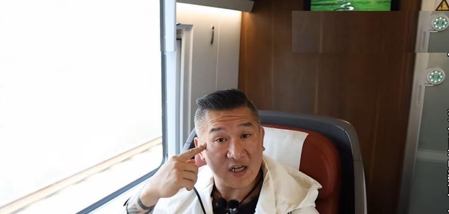 台网红访大陆民进党破防柯建铭吴思瑶傻脸网红“馆长”陈之汉访陆行程来到第