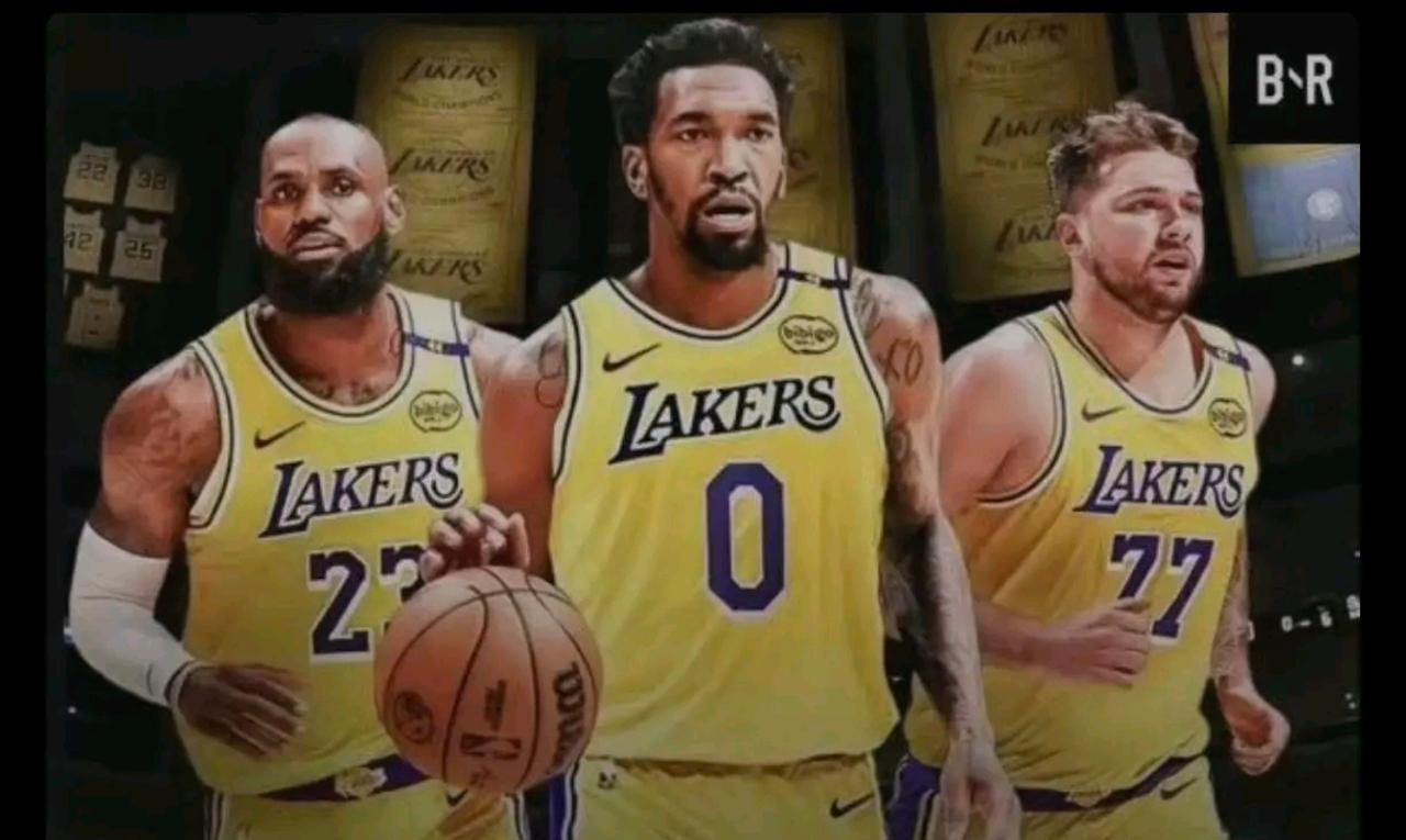 湖人是真饿了，净挑勇士看不上的本来外线防守就千疮百孔，现在还补个没防守的蒙克