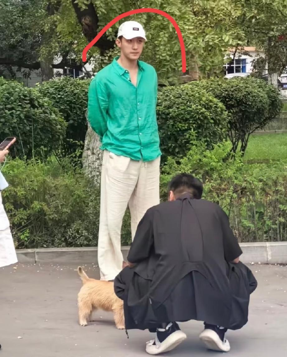 娱乐圈最高最瘦最帅男明星，不接受反驳！