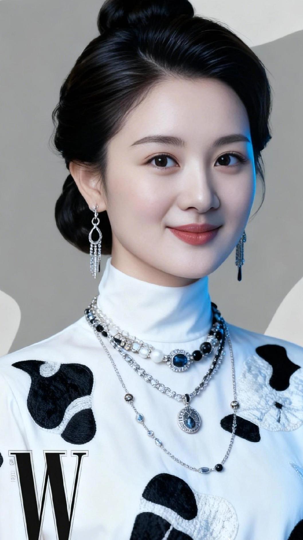 时尚穿搭，高贵典雅