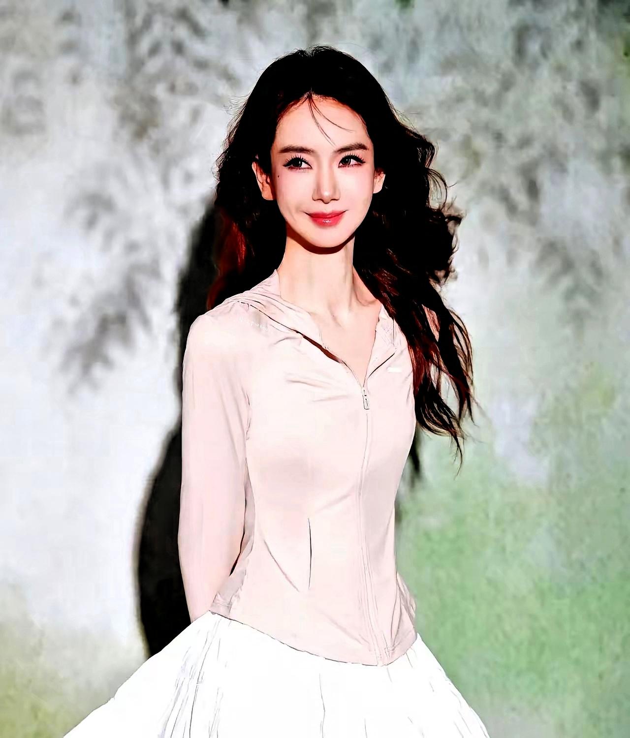 医生，我性欲太旺，怎么让它小一点？”李承铉当着全国观众，害羞地问中医师。​​​