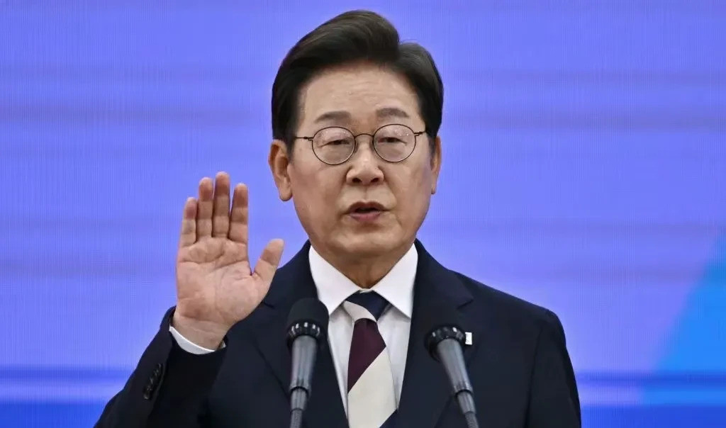 李在明刚上任麻烦就来了韩国政坛真是个大坑！新官上任的李在
