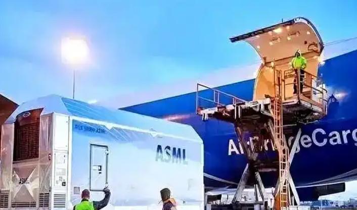 多国轮番向中国发难，争相索要电动车锂电池等核心技术，态度之嚣张令人愤慨！ 想