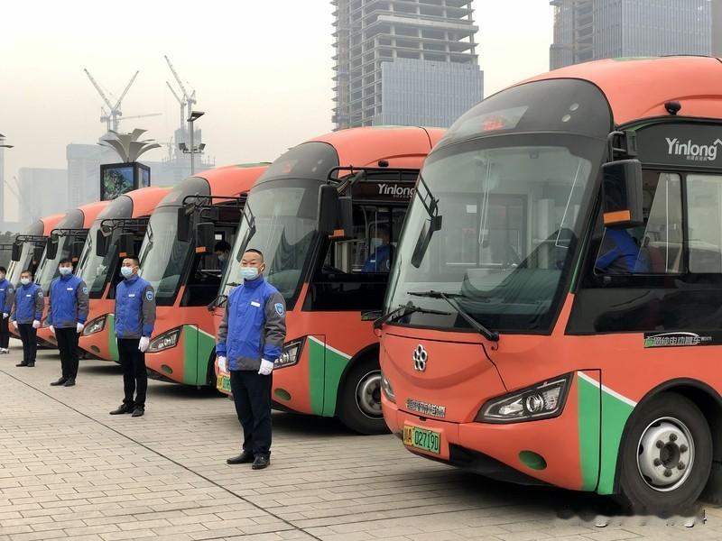 网约公交你乘坐了吗？网约公交，从网约车衍生而来，公交车的新生代变化，与传统的