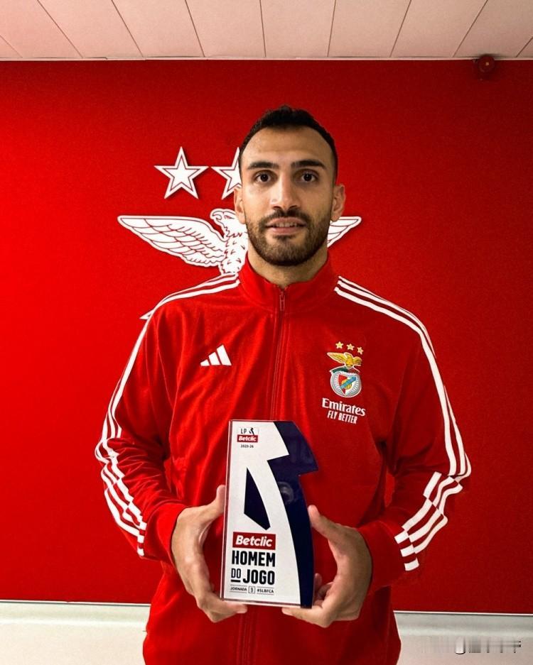 葡超又出神锋了，本菲卡神锋帕夫利季斯14场联赛贡献13球3助攻!葡超永远不缺