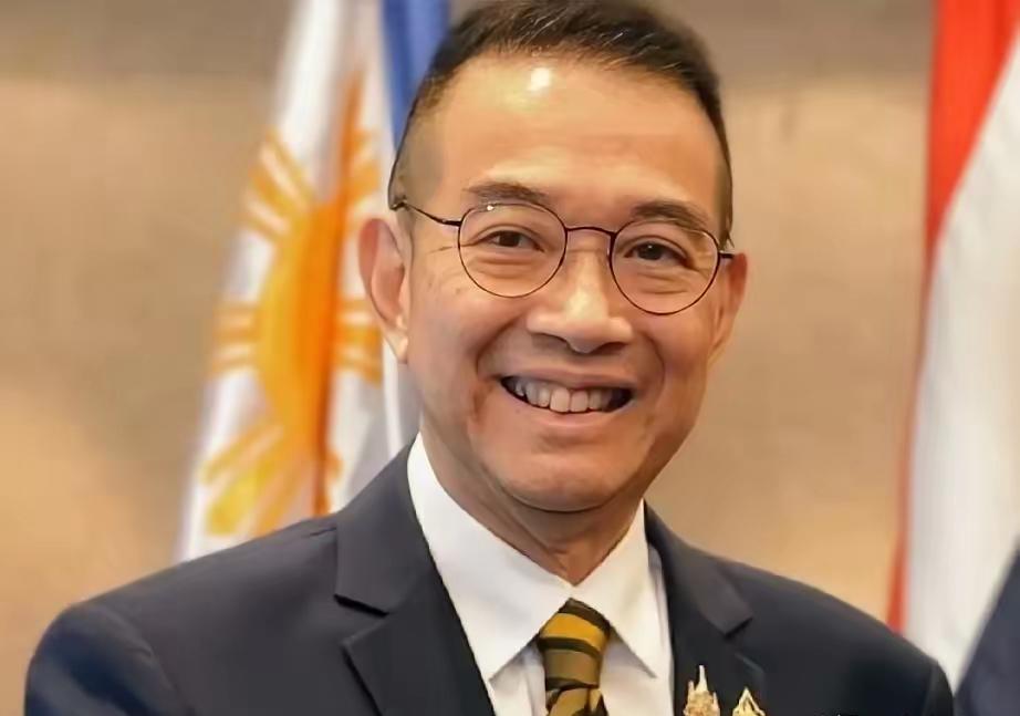 泰国外交部部长玛里如此说中国！​玛里说，中国是世界上最受尊重的国家！中国是泰