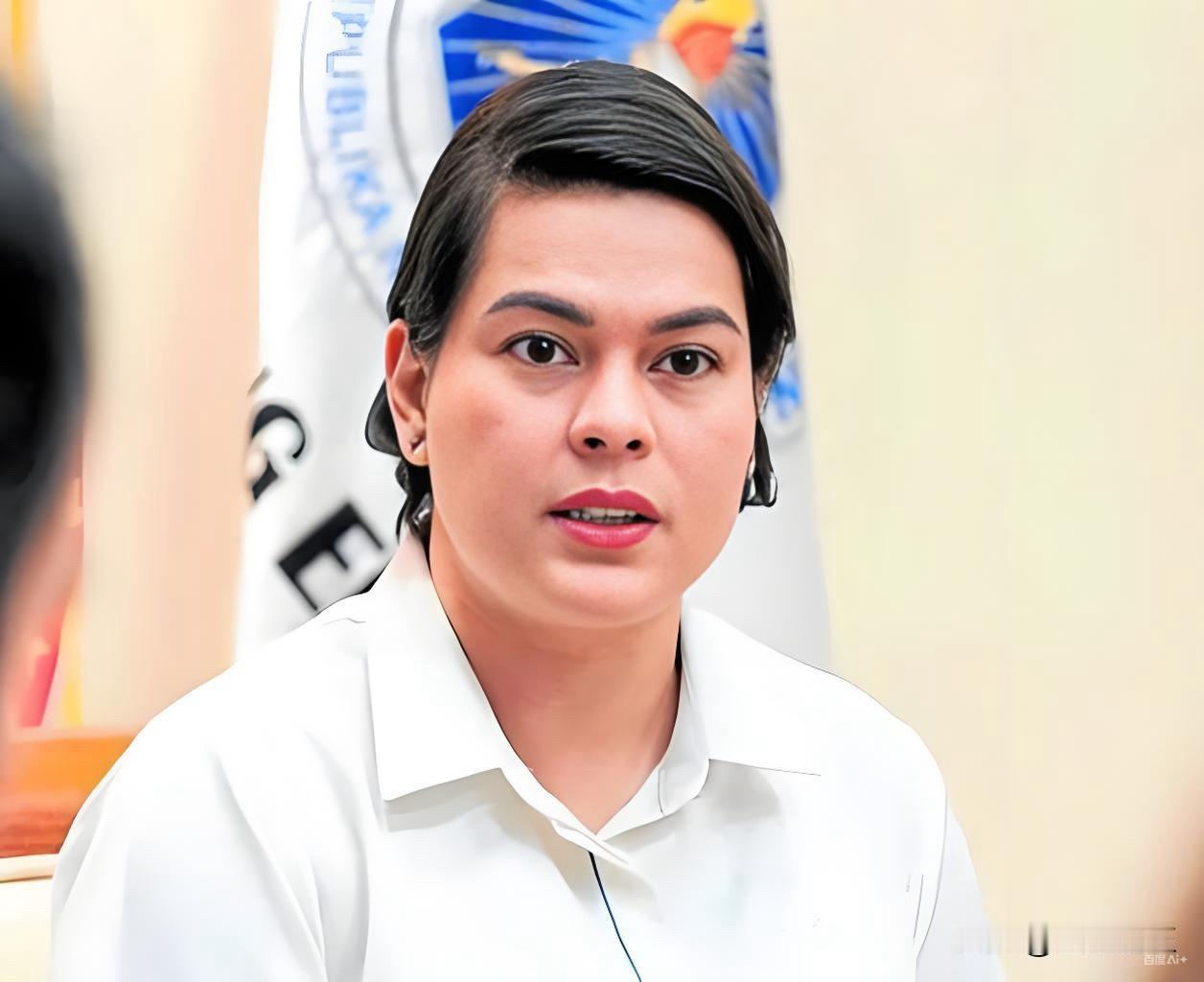 菲律宾副总统莎拉·杜特尔特于2025年11月8日发表视频讲话，敦促菲律宾民众保持