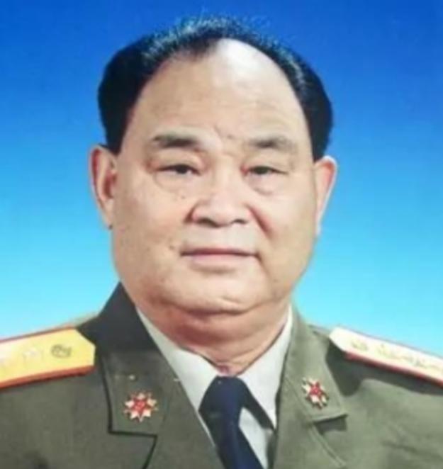 1992年3月，成都军区司令张太恒到北京开会，这时杨白冰告诉张太恒：“中