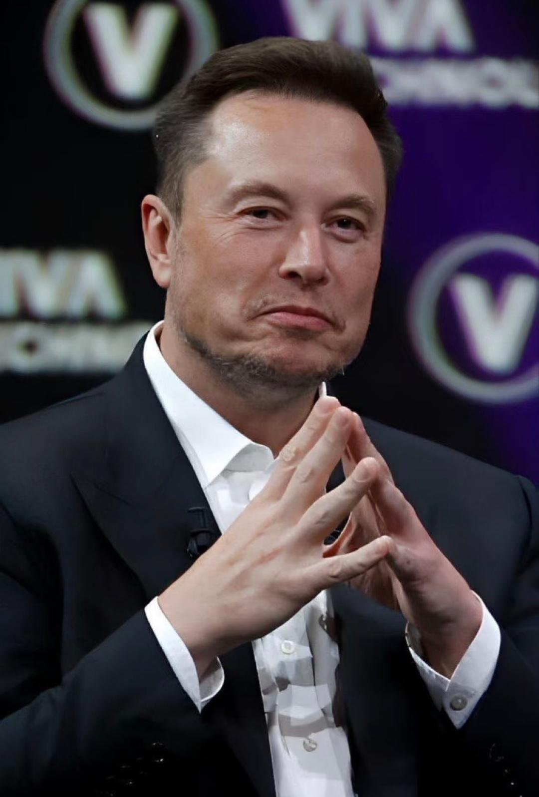 白宫热脸贴冷屁股！送上门的芯片被拒，马斯克笑称：早就晚了最近美国那边闹出个