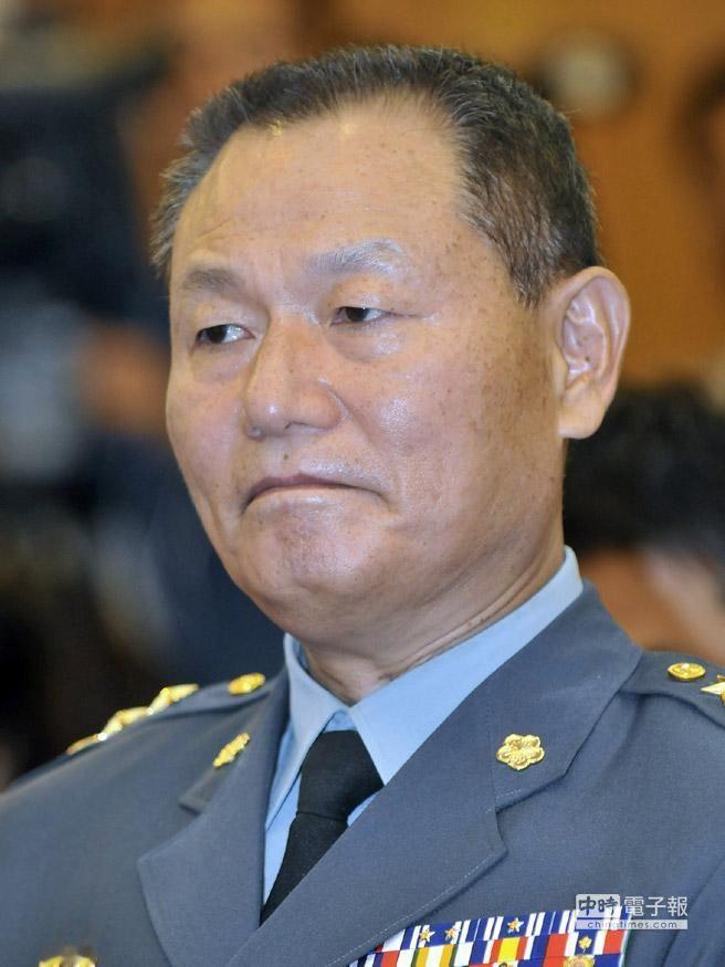 台湾前“国安局长”李翔宙怒轰：台防务部门作战思维还停留在上世纪诺曼底登陆时代，却