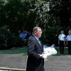 波茨坦公告明确，中国还有一个义务没做到，那就是在日本本土驻军，如今中国日益强大，