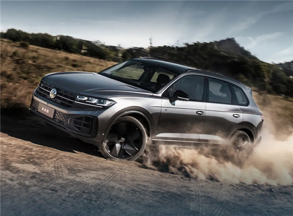 中大型豪华SUV新王炸！大众途锐3.0TSI锐境版上市：售价65.08万元