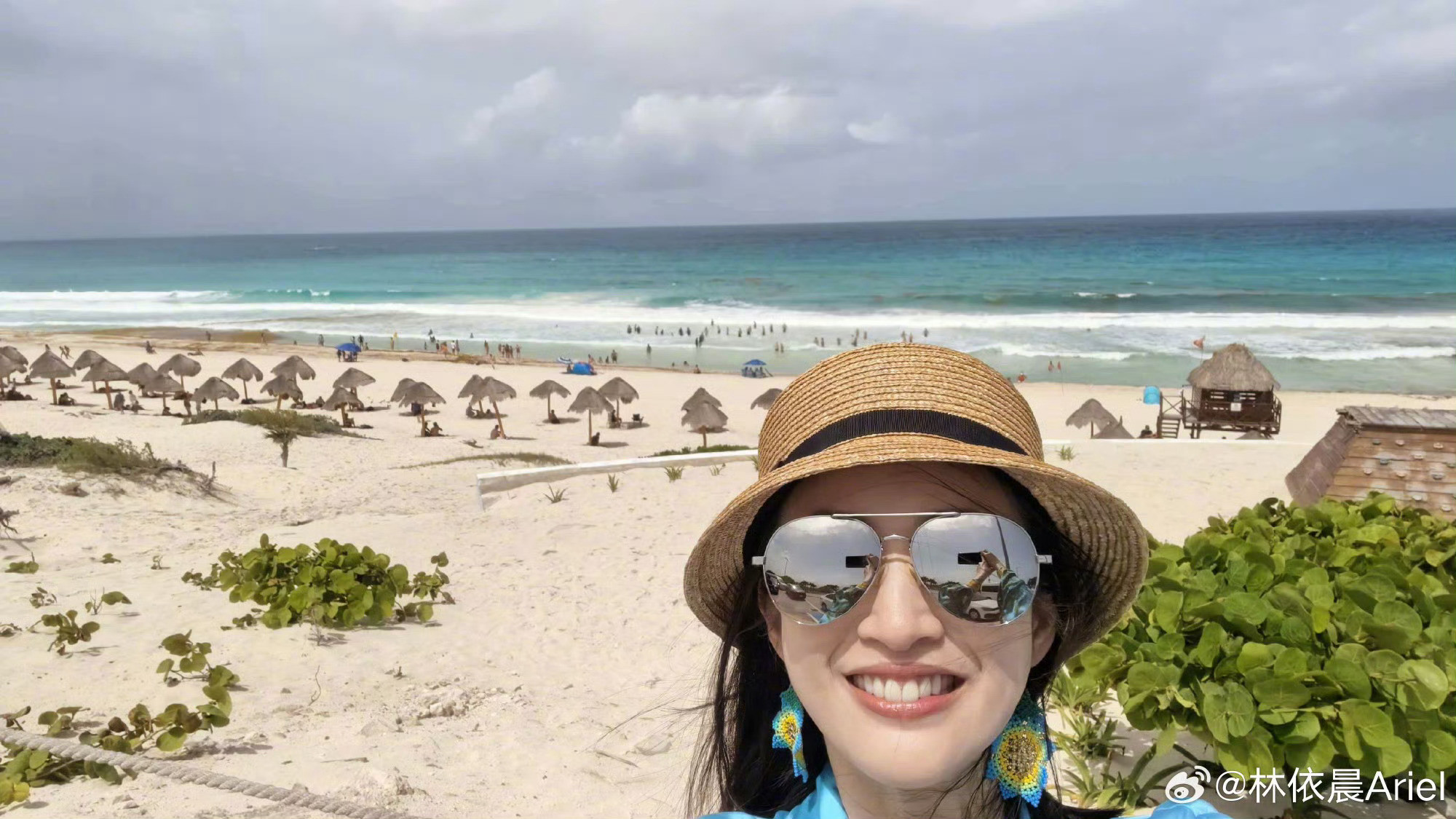 林依晨在花少行李破损向老公求助大家印象里的林依晨，一直是冷静稳妥的模样，很少流露