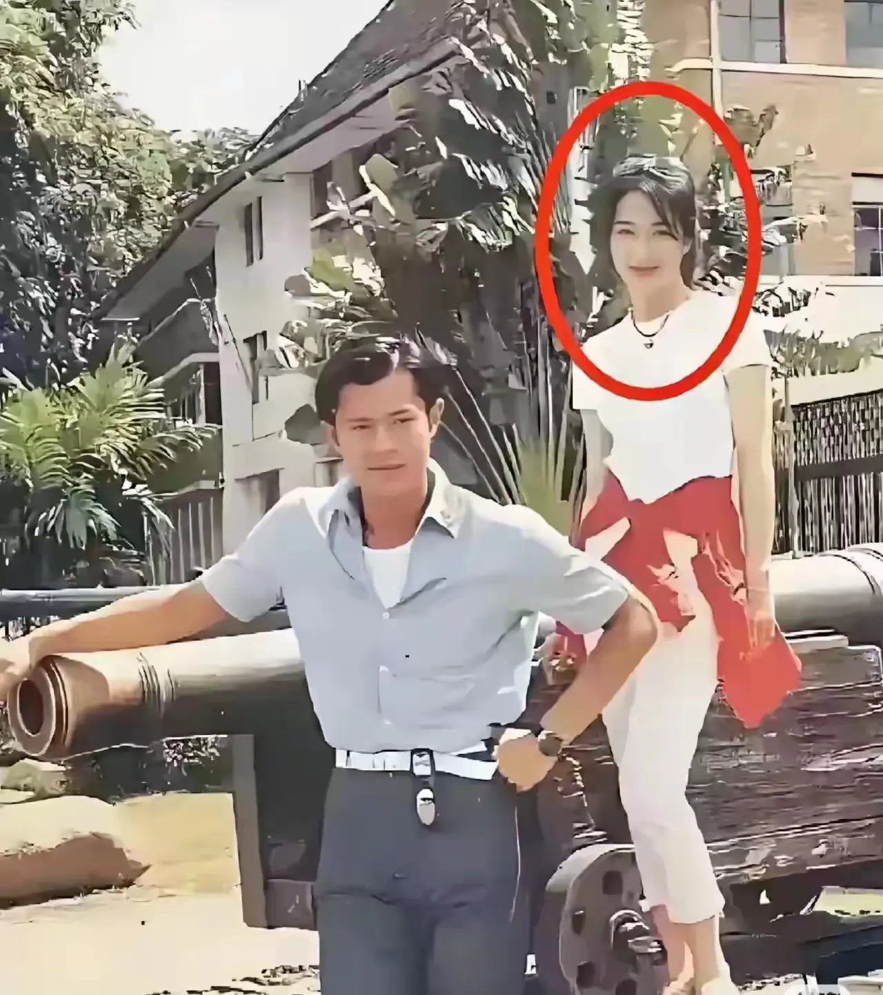 这个女明星有认识的吗？