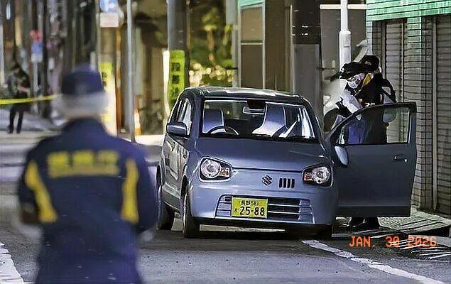 家住日本东京的弟弟打电话跟我说他们那儿越来越紧张了，搞得他现在连门都不敢出，