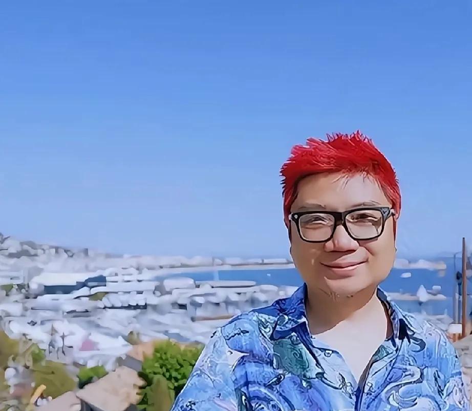 田海蓉将起诉程青松，因其未经同意晒聊天记录导致她被网暴。田海蓉否认与于相识，并