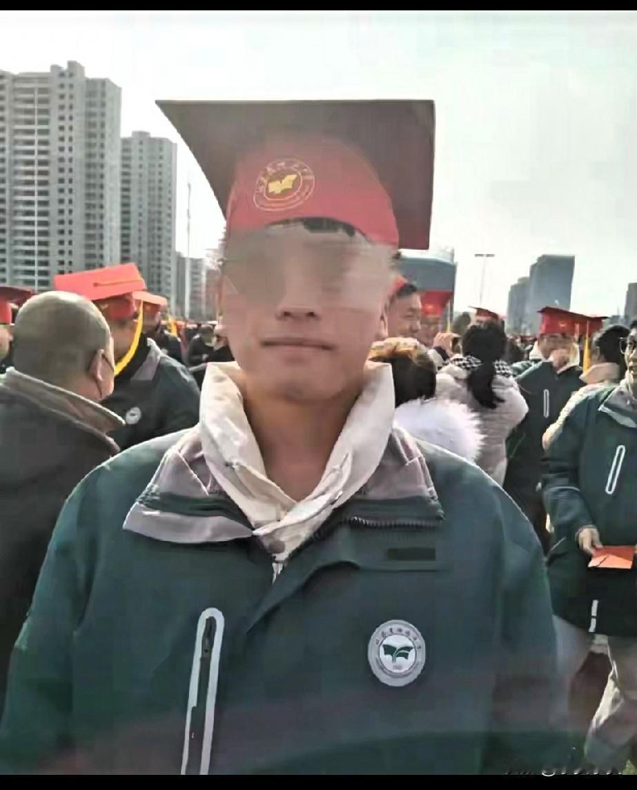 父母的疏忽让高三儿子命丧黄泉，故意杀人罪立即执行，凶手还想用赔偿换谅解20