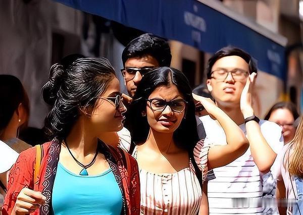 四国疯狂去中国化：一国彻底西化，三国转头重拾华夏文化韩国、越南、蒙古、新加