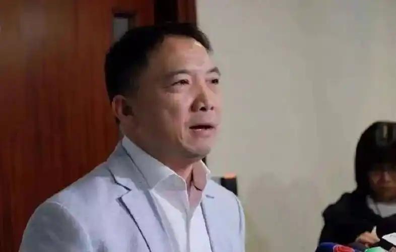 前乱港头目、香港民主党前主席胡志伟，因串谋颠覆国家政权罪，在香港服满53个月刑期