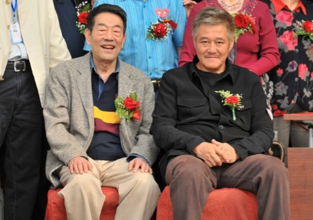 当年，还是新人的赵本山受邀上春晚，被安排和杨少华住一间房，第二天早上杨少华发现枕