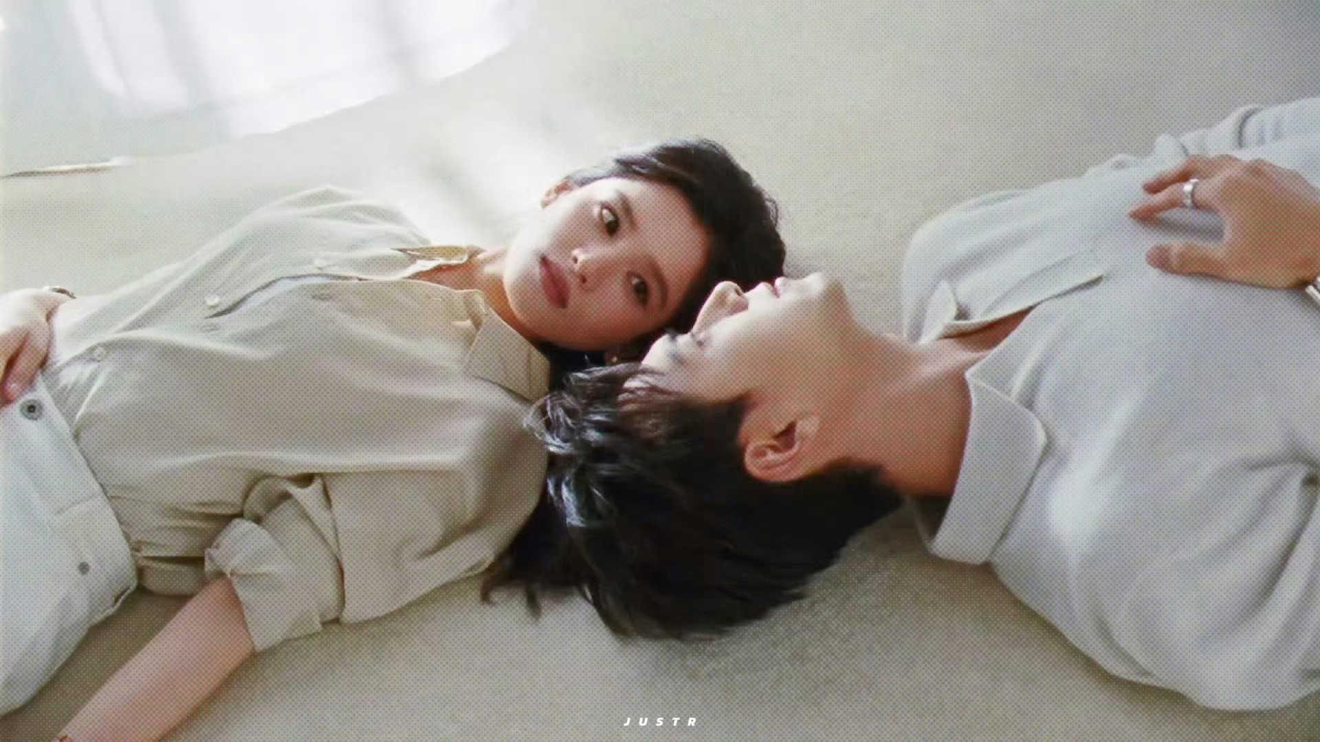 张婧仪李现CP感两个看啥都深情的人合作到一起了cp感真是玄学，看样子雾里青大事很