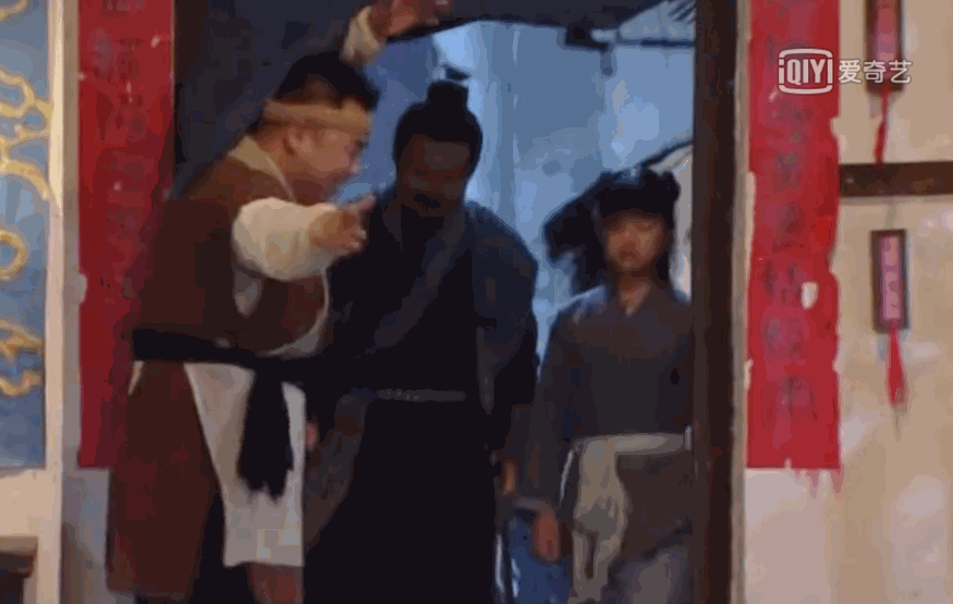 莱巴金娜和姆博科⬇️​​​