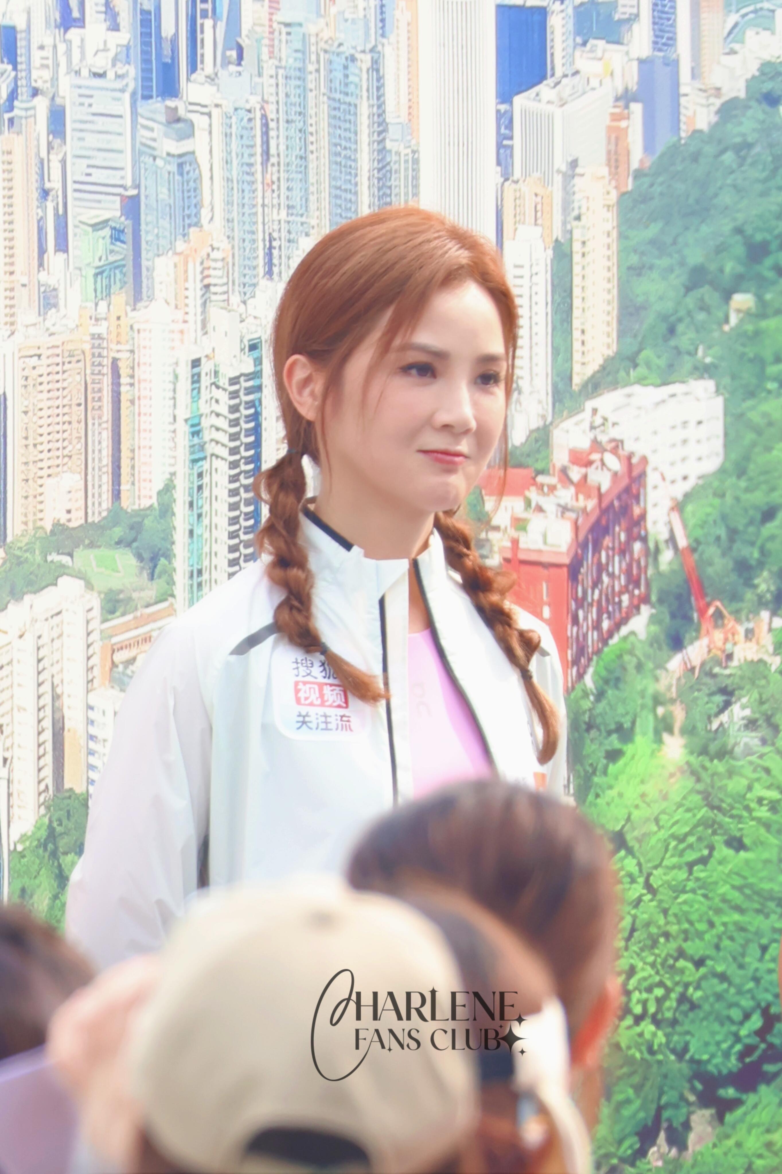 阿sa43岁状态阿sa不愧是初代甜妹43岁阿Sa的状态绝了啊，甜美的笑容依旧有