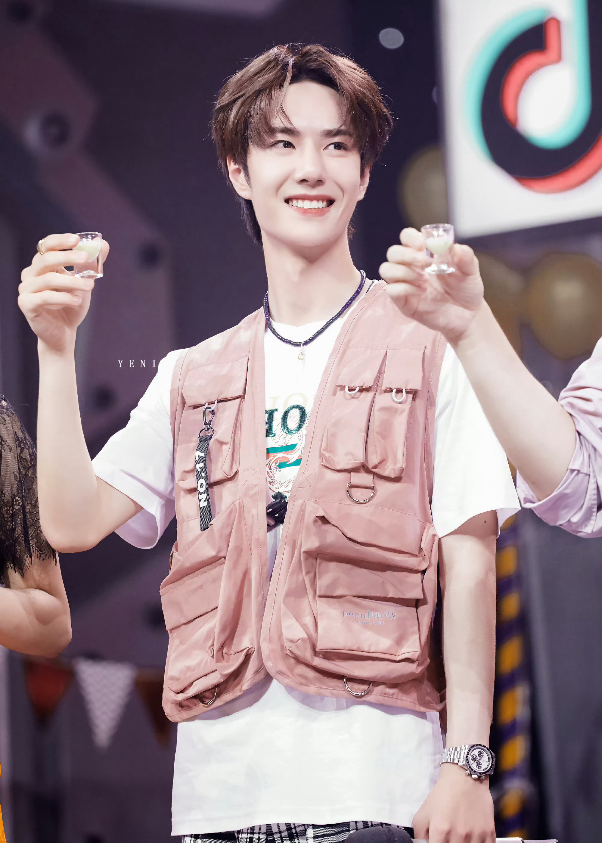 王一博21岁的王一博王一博