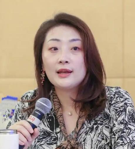 宗泽后叫的欢也没用宗馥莉的沉默已经完胜他宗馥莉的沉默比回应更有力量不是