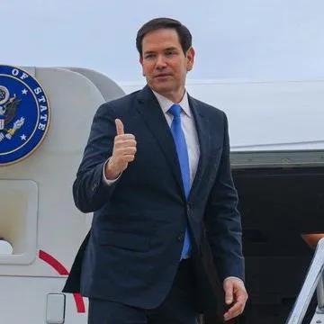 那个身背两道制裁红牌的美国“特殊球员”卢比奥，本以为绝无可能随特朗普踏上中国主场