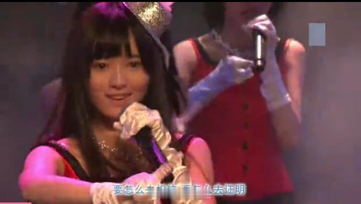 鞠婧祎早期舞台特写