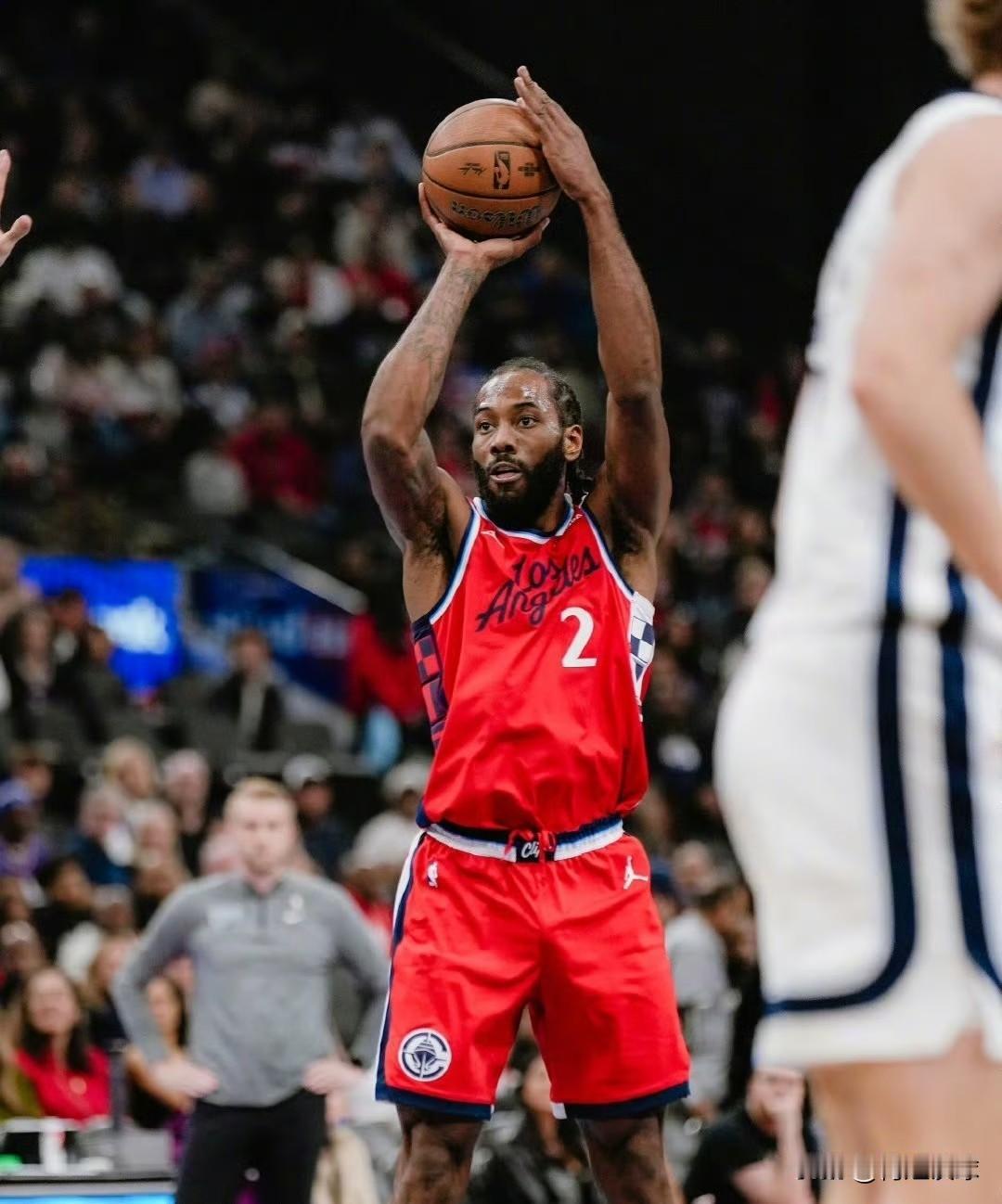 快船惨遭16分大逆转！快船107：112不敌灰熊，看看球员数据，谁尽力了？！